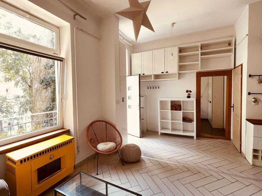 Chestnut Home - A Charming And Warm Feel Place Budapest Exterior foto